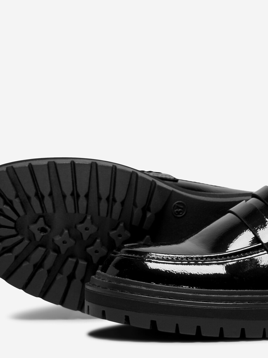 SOMENTE SAPATOS<br>Mocassins Beth