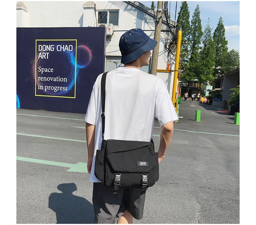 Mulgam - Nylon crossbodytas met gesp