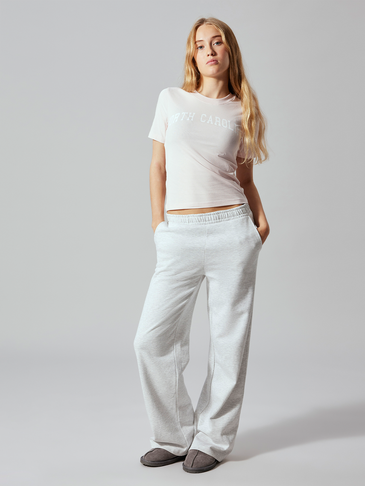 Nizu Brushed Low Waist Wide Sweat Pant