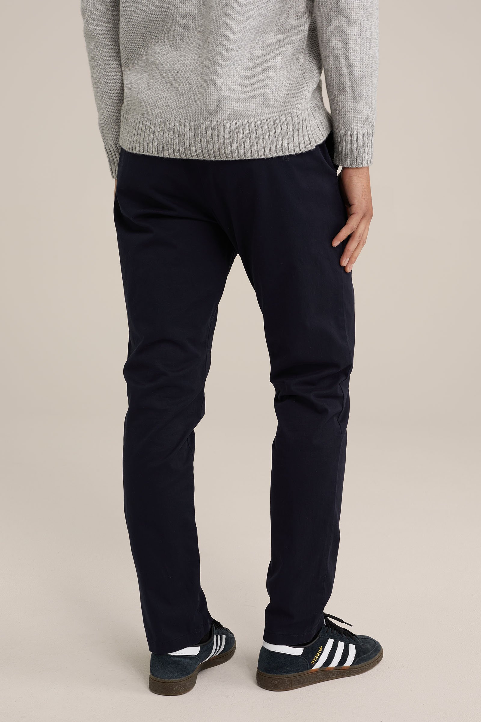 slim fit chino met stretch Fundamentals Donkerblauw