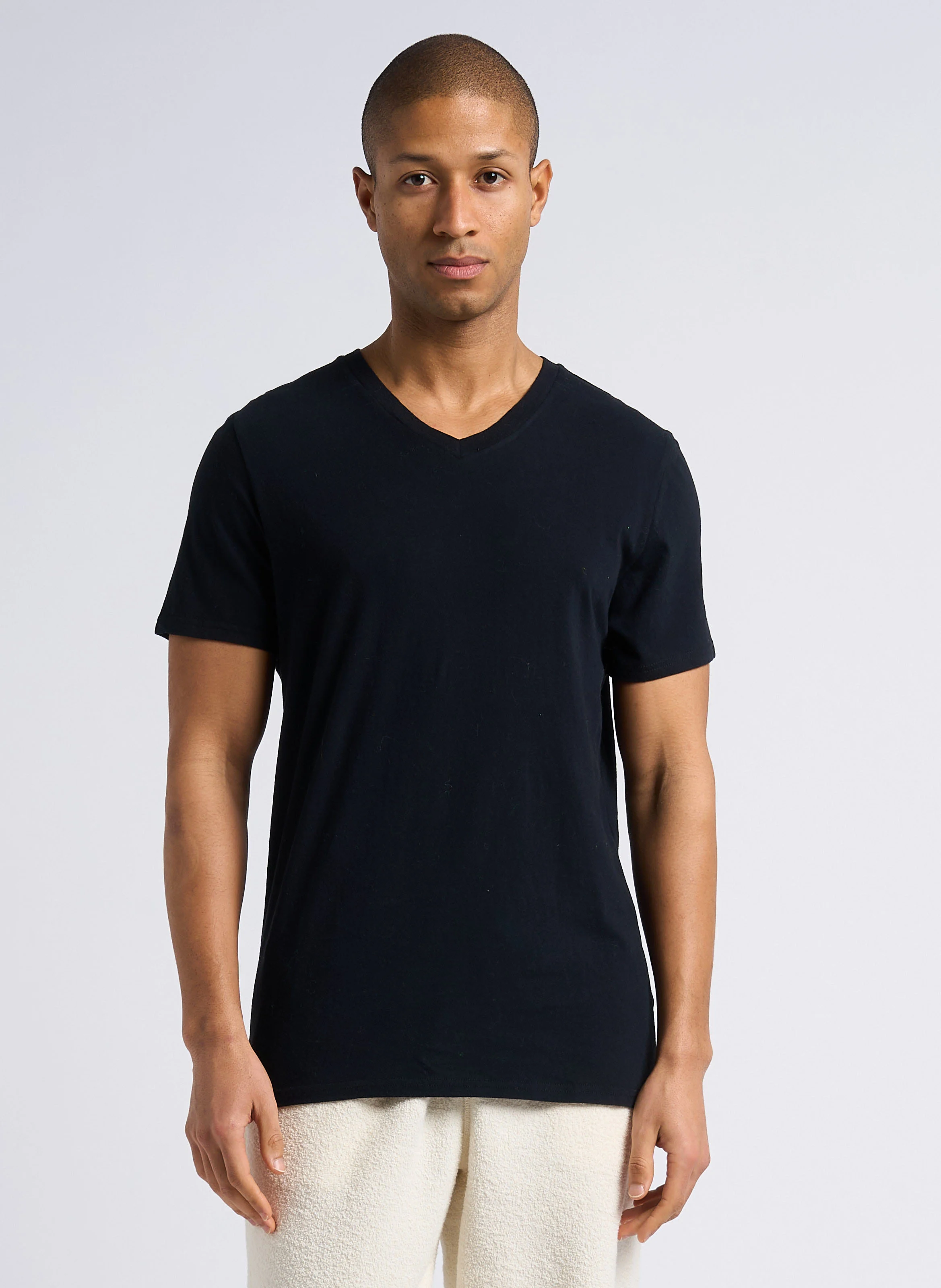 GAMIPY - Tee-shirt col V en coton | Noir
