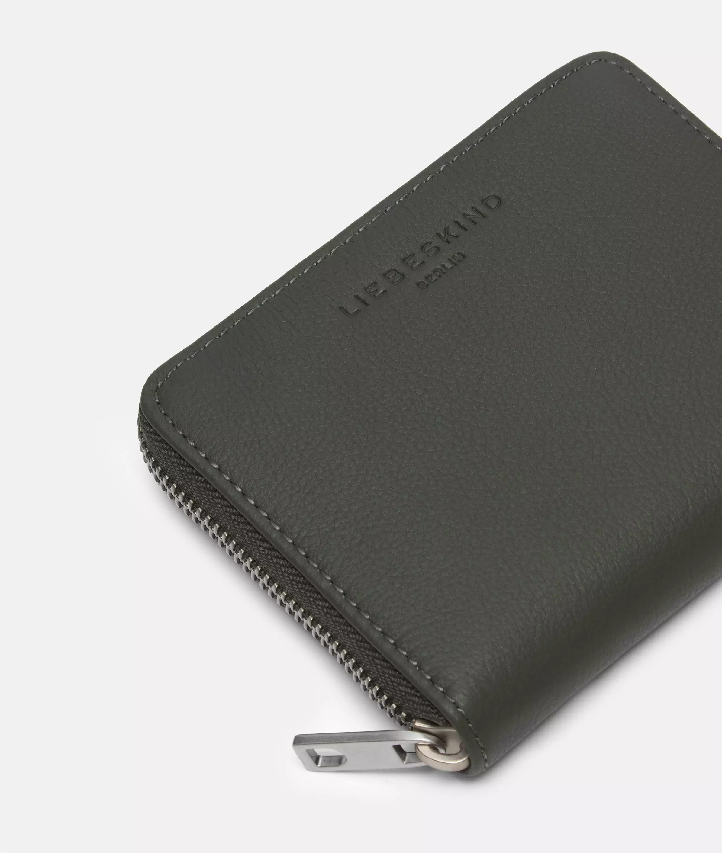 Wallet Spacious leather wallet
