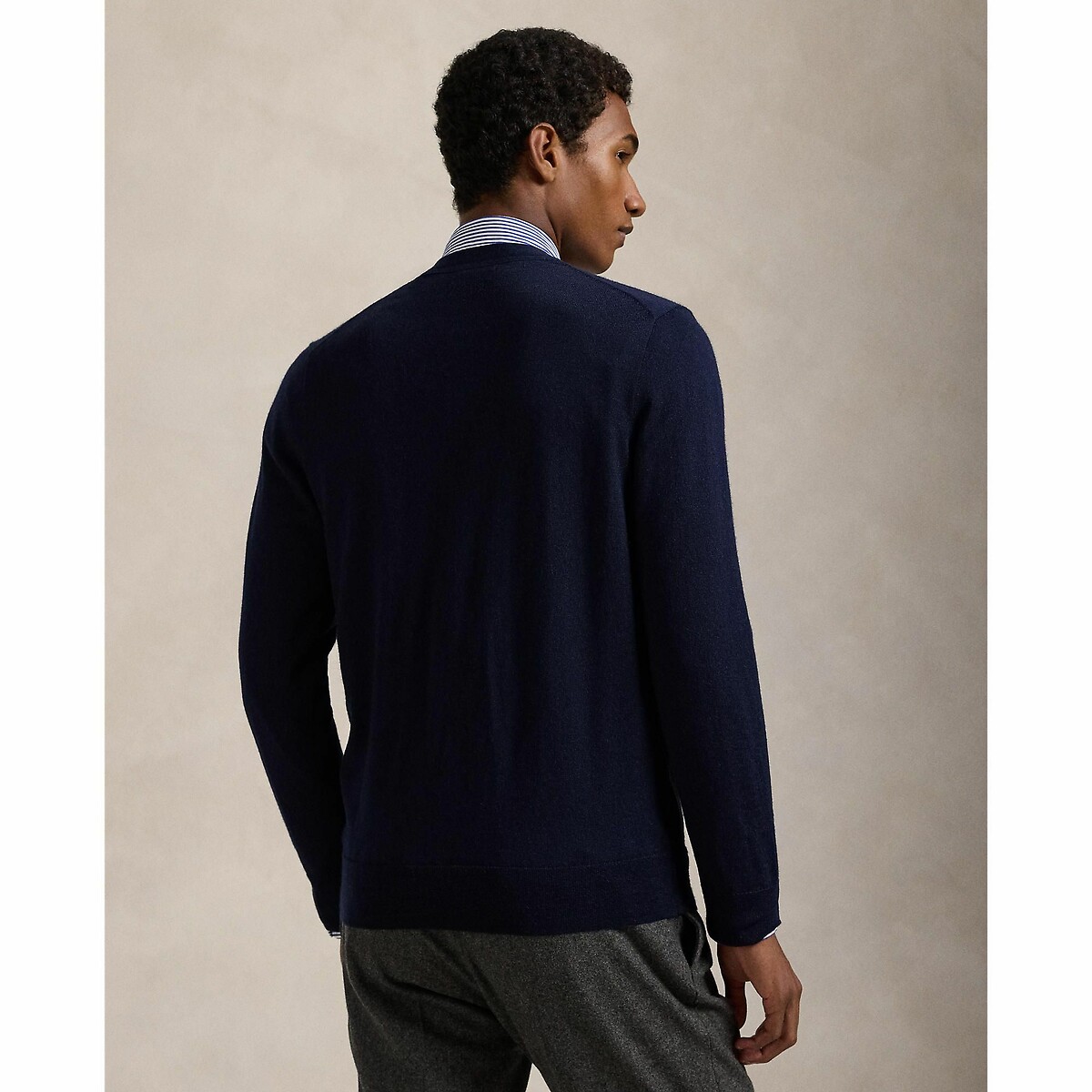 POLO RALPH LAUREN<br>Cardigã de malha com fecho de botões, em lã merino