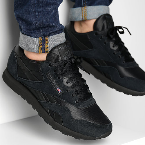 Baskets Classic Nylon IE4537 Core Black Pure Grey 7