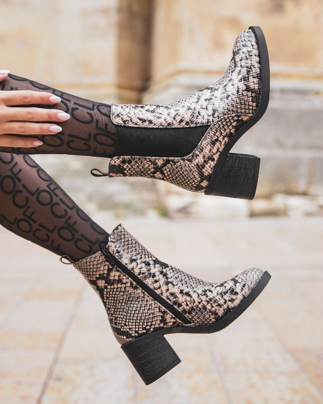 Bottines femme motif taupe à talon - Carla