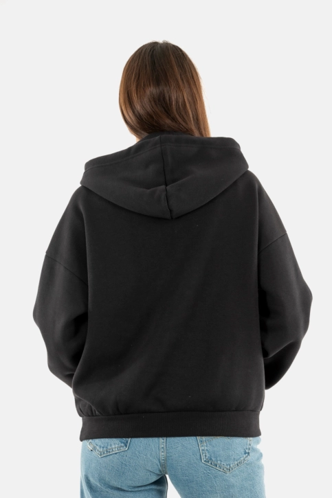 Sweat only daze black leo/leo strings