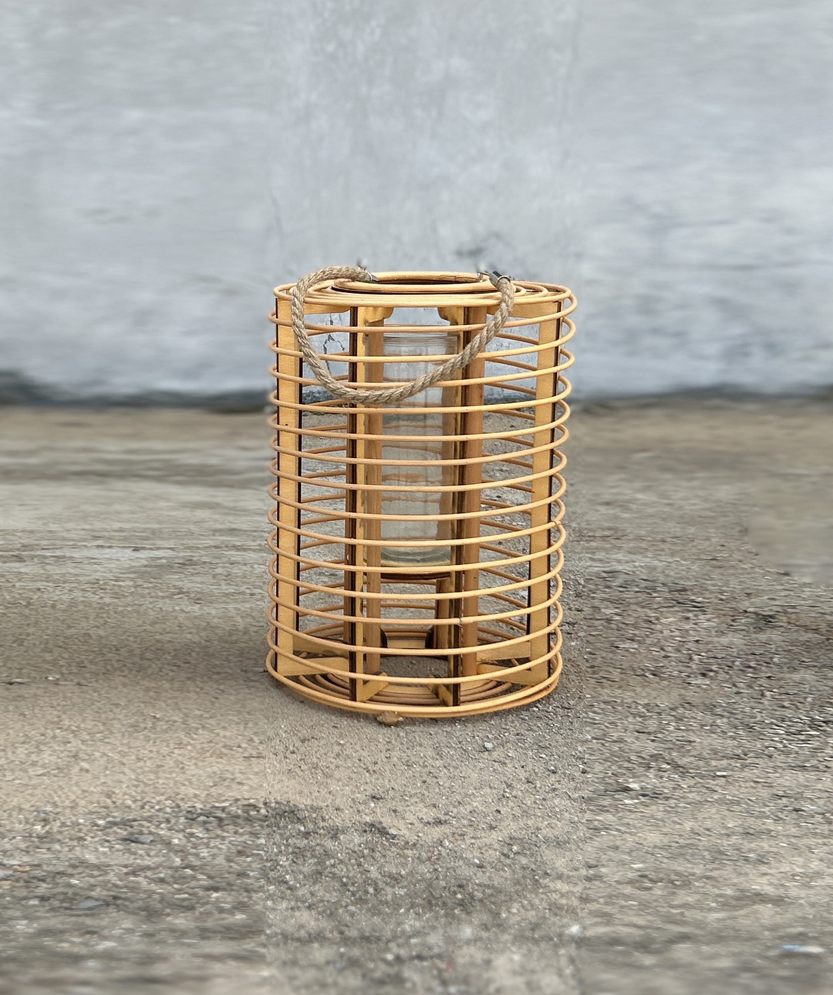 Windlicht aus Rattan, natur, Ø 26 cm, H 35 cm von fischer's lagerhaus