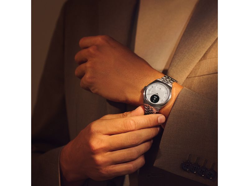 Withings ScanWatch Nova Brilliant Edition Titanium Silver Fortschrittliche Hybridsmartwatch