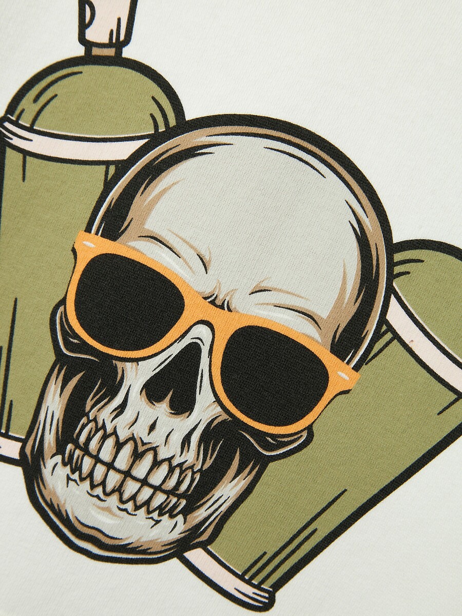 DIGA UM NOME<br>Moletom com estampa de caveira