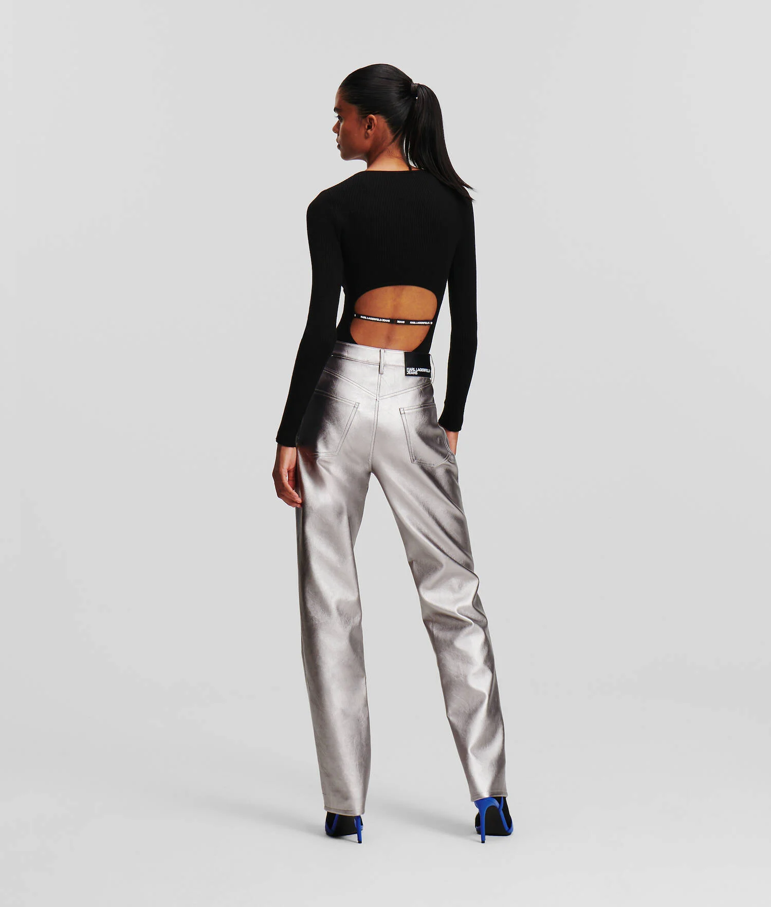 PANTALON EN SIMILI-CUIR EFFET MÉTALLISÉ KLJ