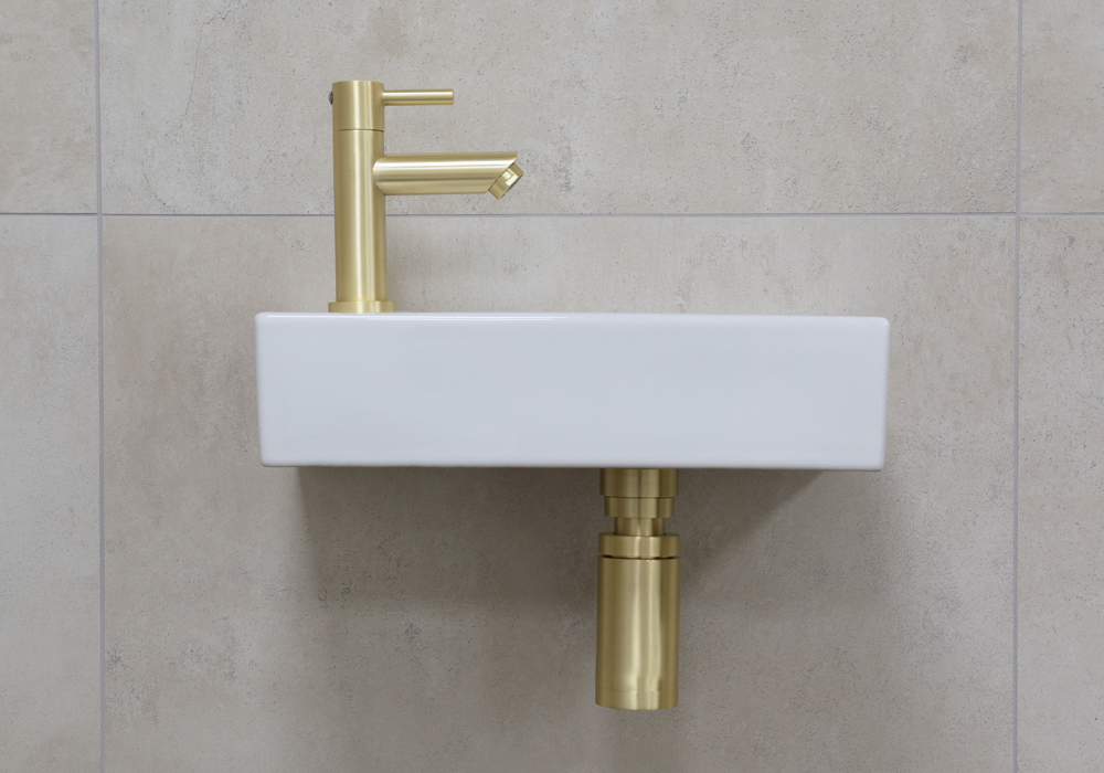 Mueller Mini Rhea fonteinset met gouden kraan en toebehoren links