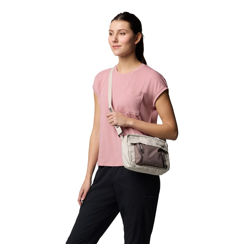 Columbia<br>Crossbody Street Transit