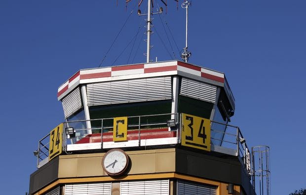 Flugzeug-Rundflug in Freiburg als Geschenk