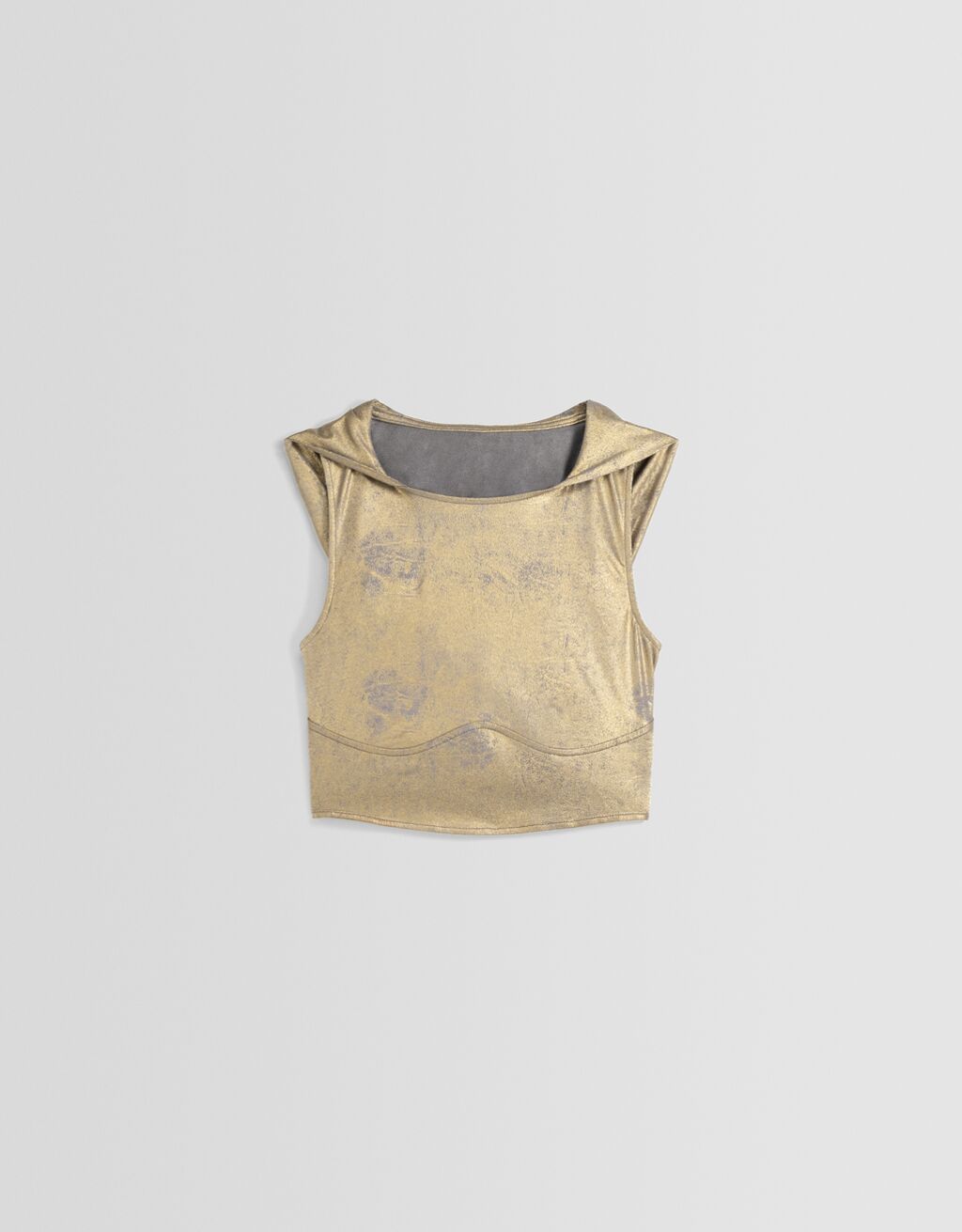 Camiseta metálica sem mangas com capuz e costas abertas.