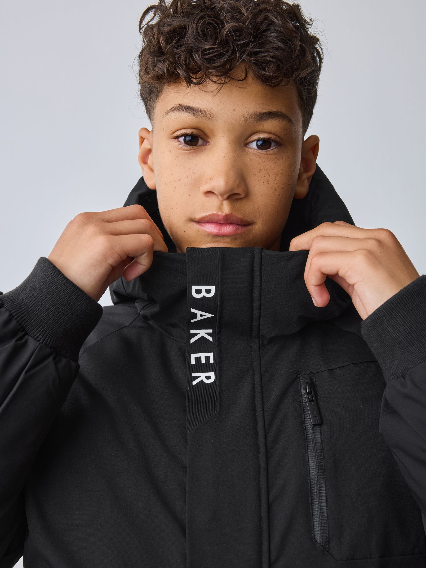 Baker by Ted Baker - Regenbestendige gewatteerde zwarte bomberjas