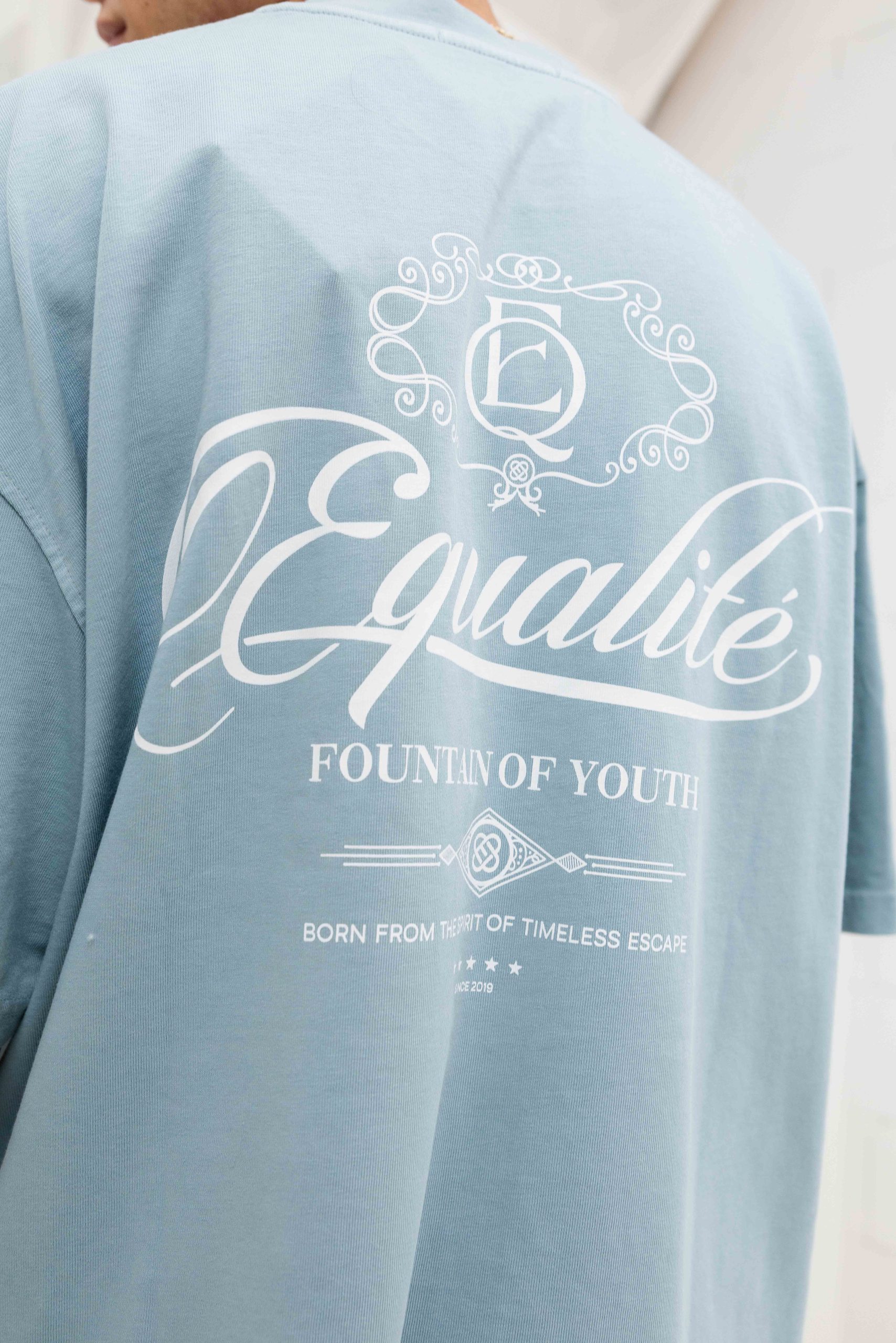 Equalité Yuki Boxy T-Shirt Heren Lichtblauw