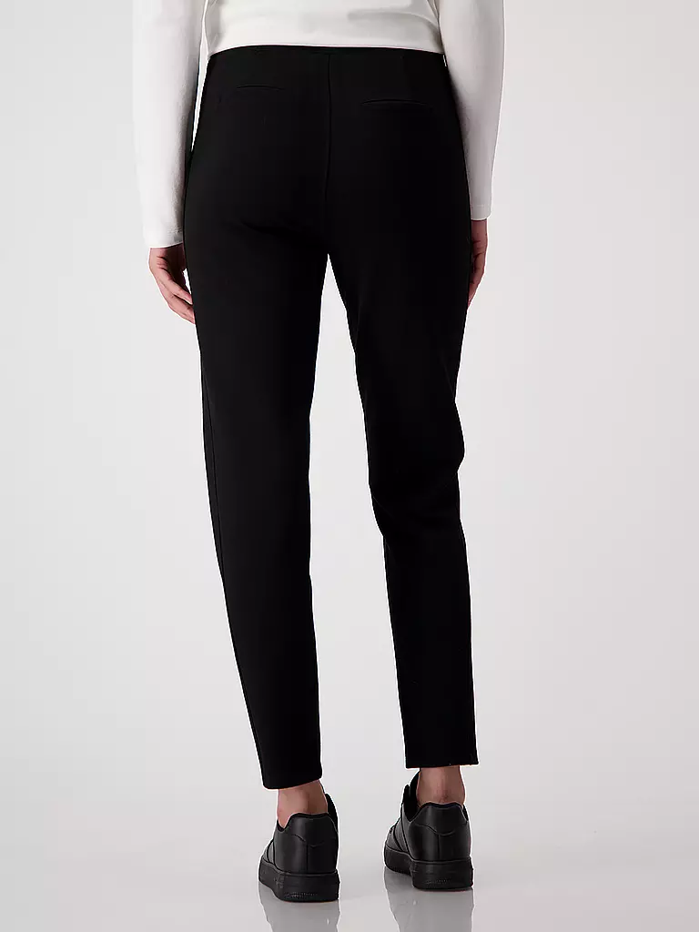 MONARI Hose Jogging Fit  schwarz