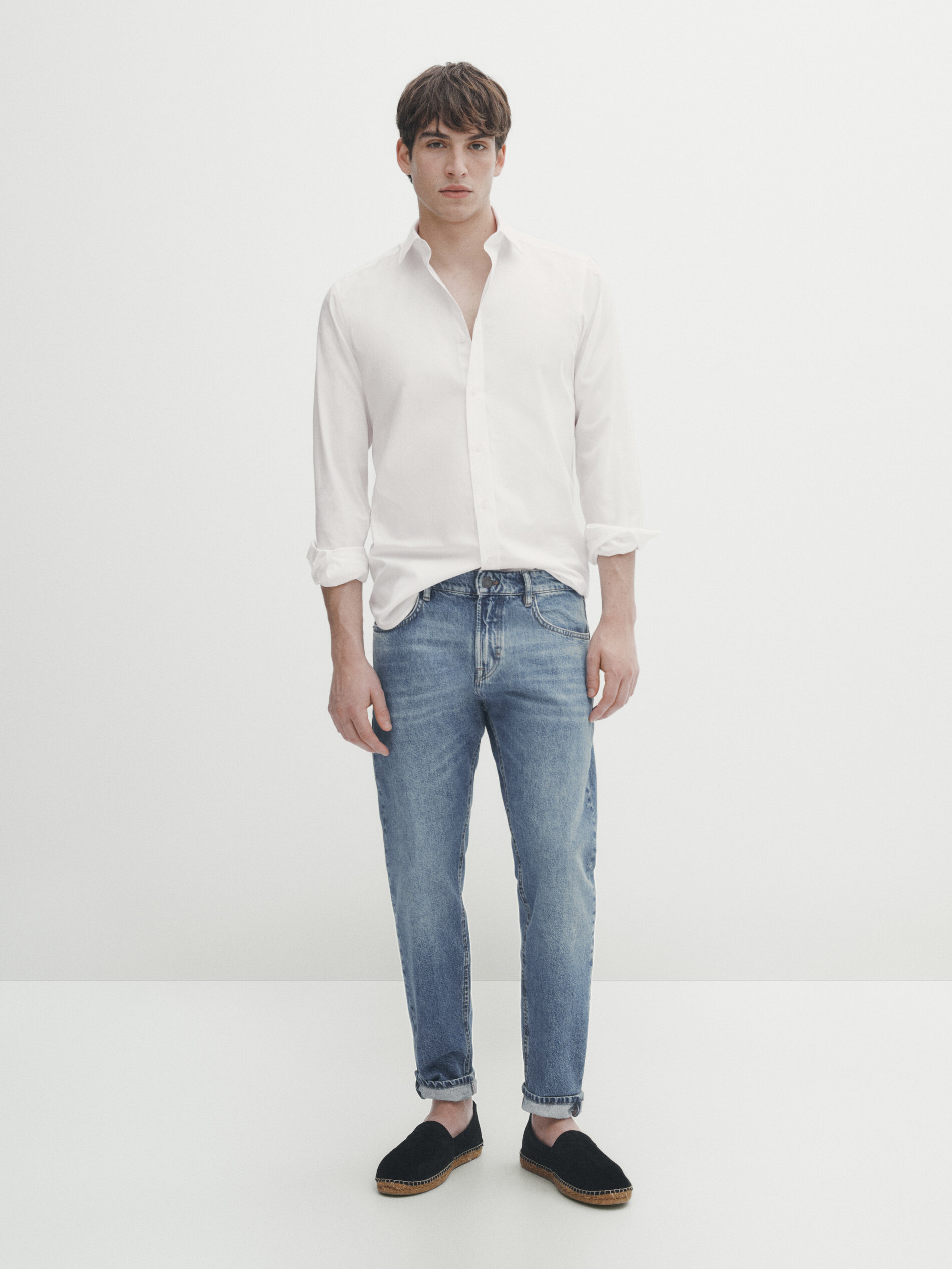 Camisa de algodão texturizado com modelagem slim fit - BRANCA