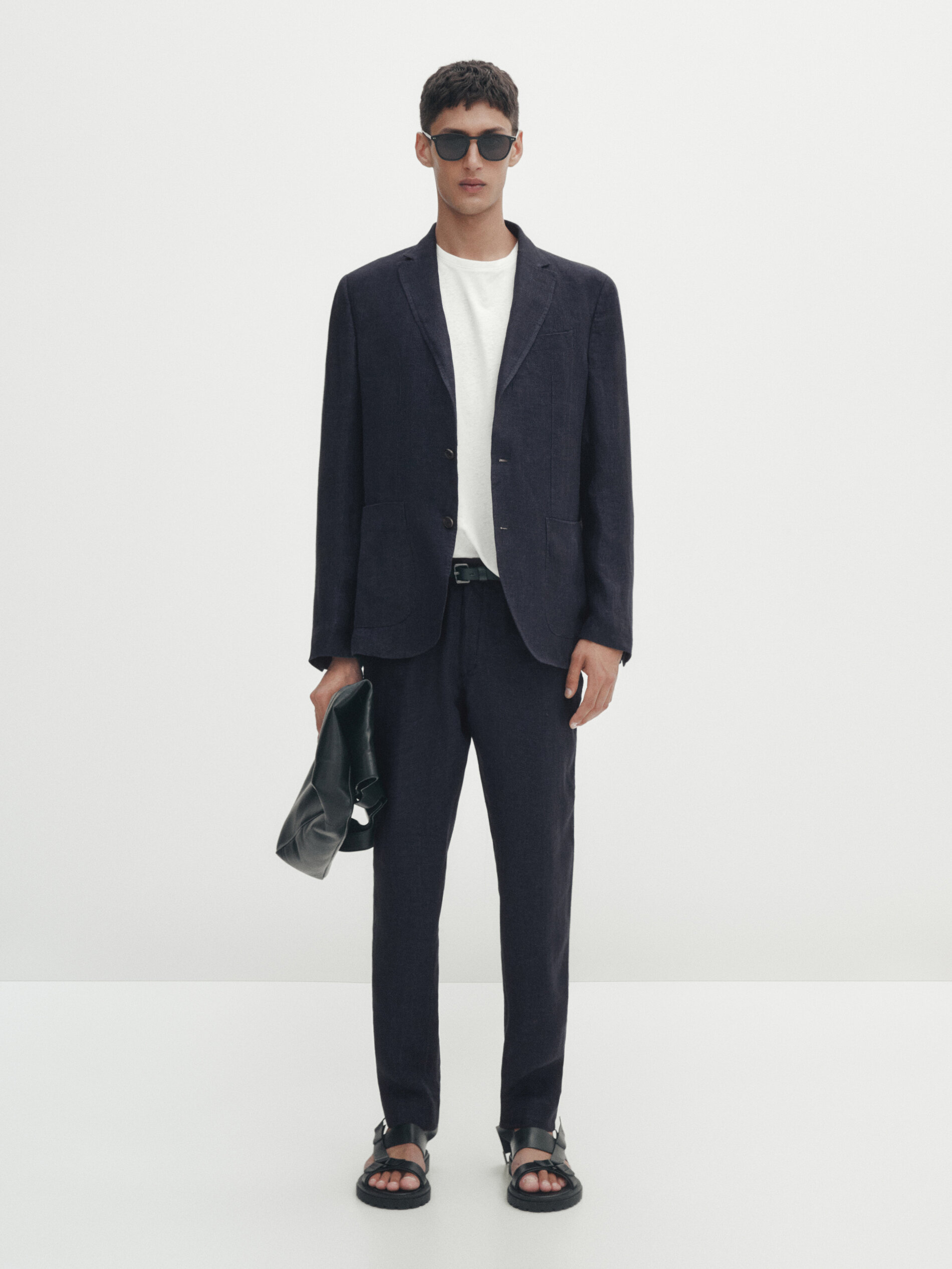 Blazer azul marinho em sarja de linho - AZUL MARINHO