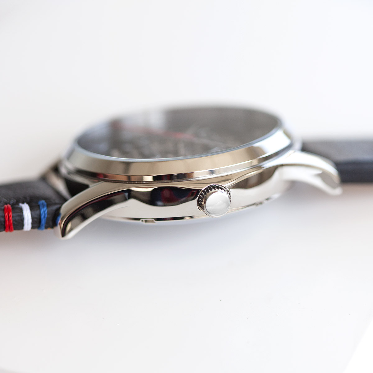 Montre homme squelette automatique acier bracelet cuir noir