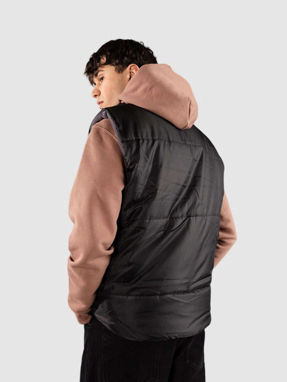 Poetic Collective Puffer Vest black