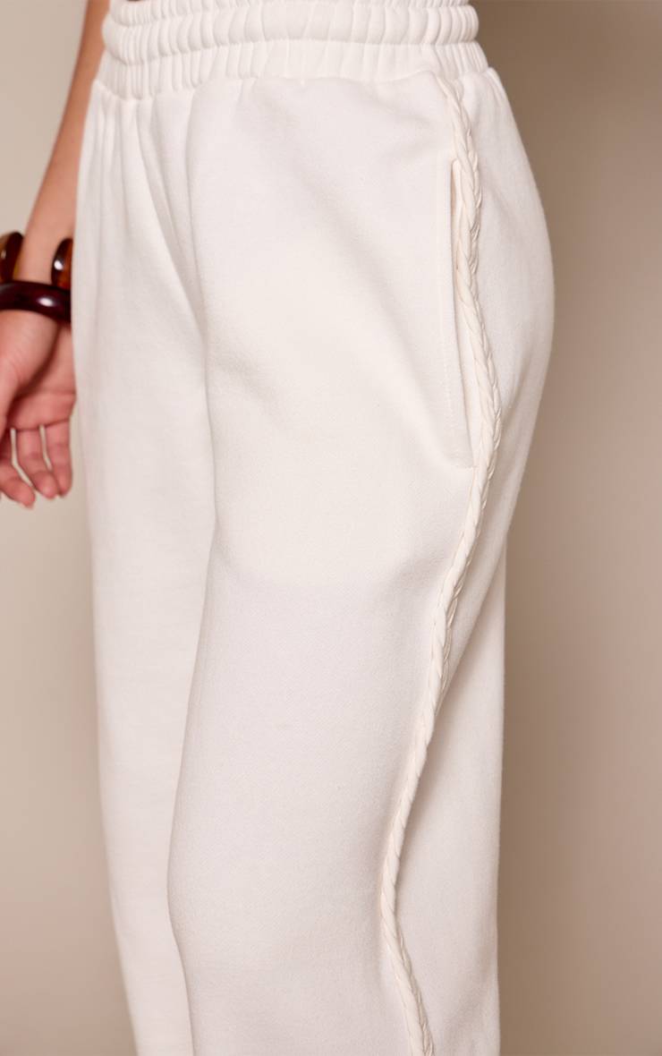 Crème Jogging Petite À Jambes Larges Avec Détail Latéral