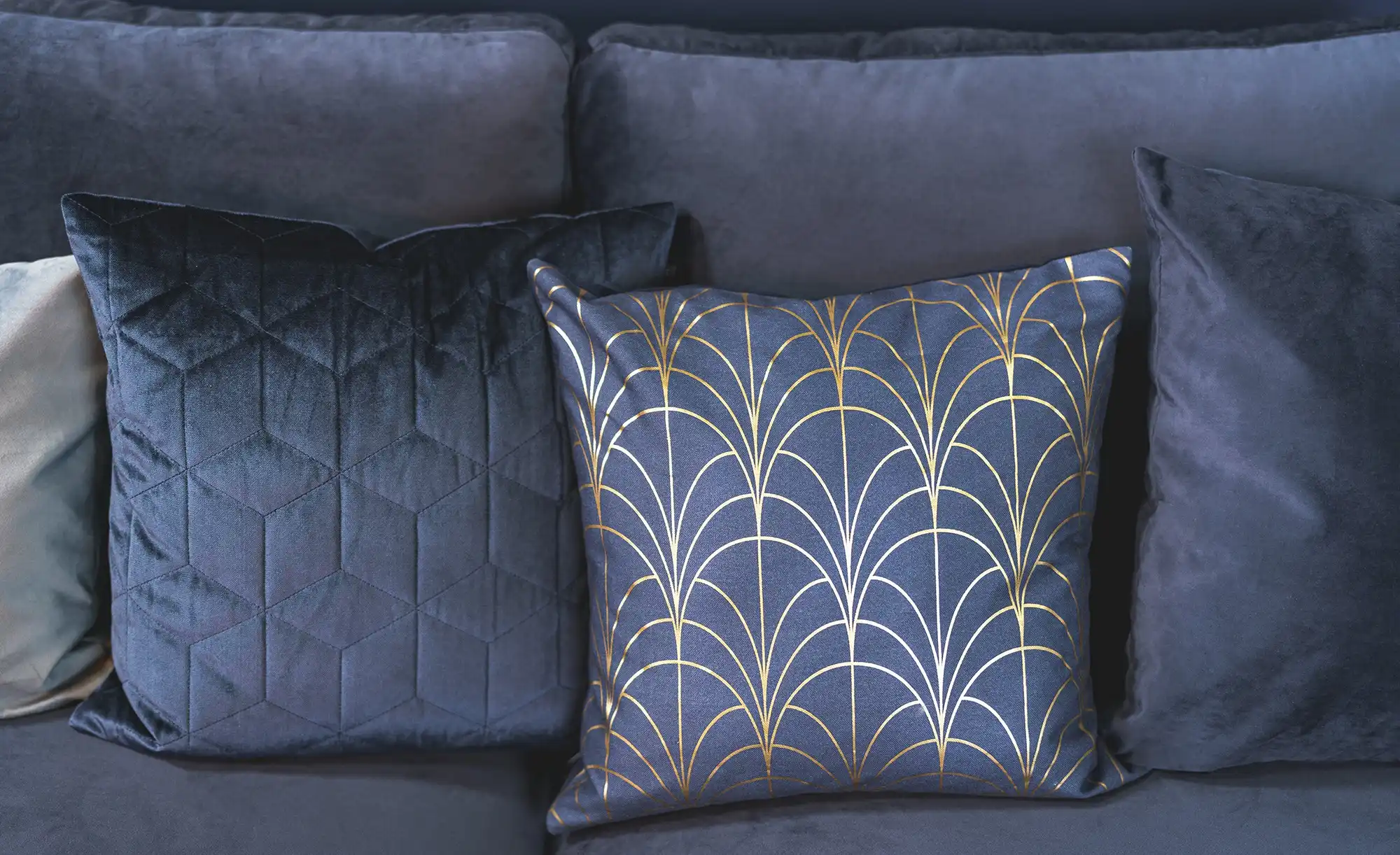 JOOP! Zierkissen  J-VELVETY