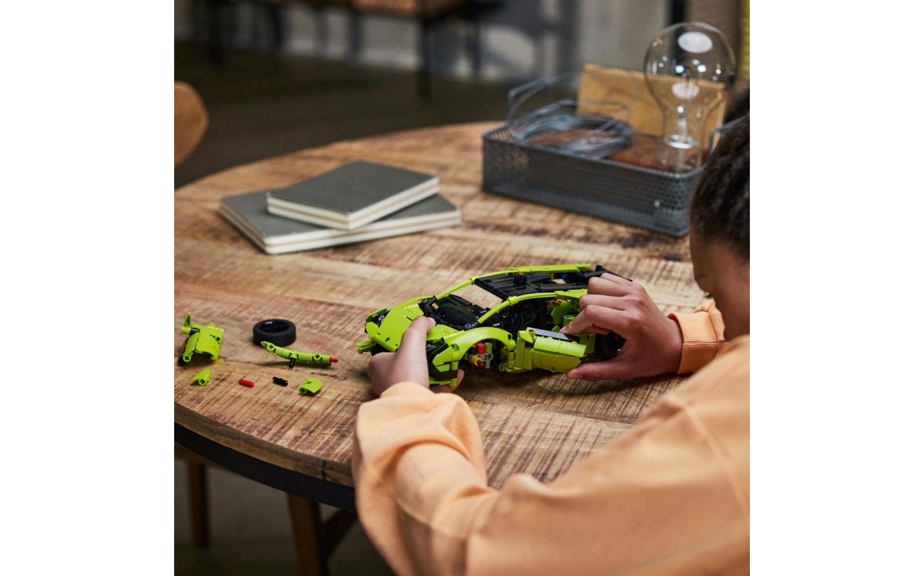 42161 LEGO Technic Lamborghini Huracán Tecnica