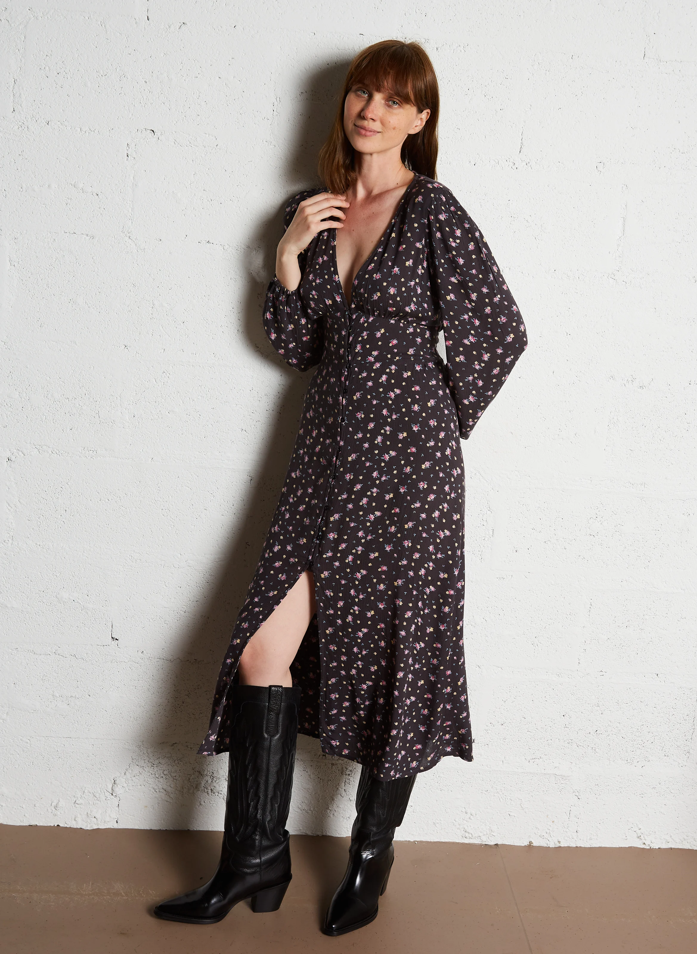 COOL NIGHT - Robe longue droite à col V | Noir
