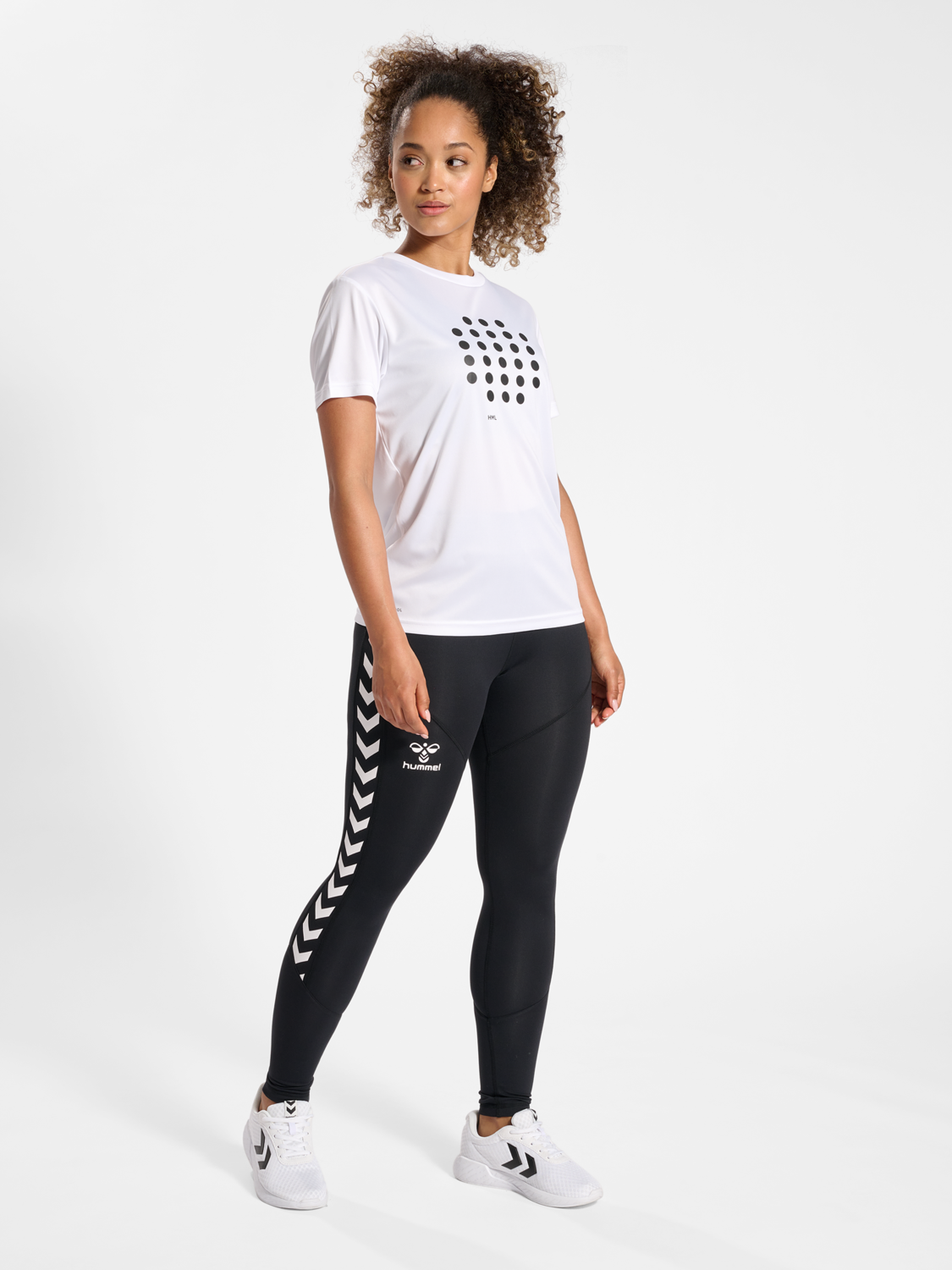 hmlCOURT T-SHIRT S/S WOMAN