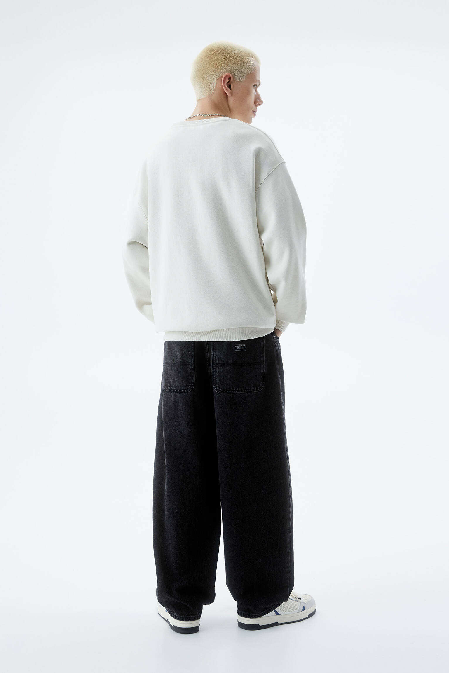 CALÇA JEANS LARGA E ESTILOSA - NEG-DELAV