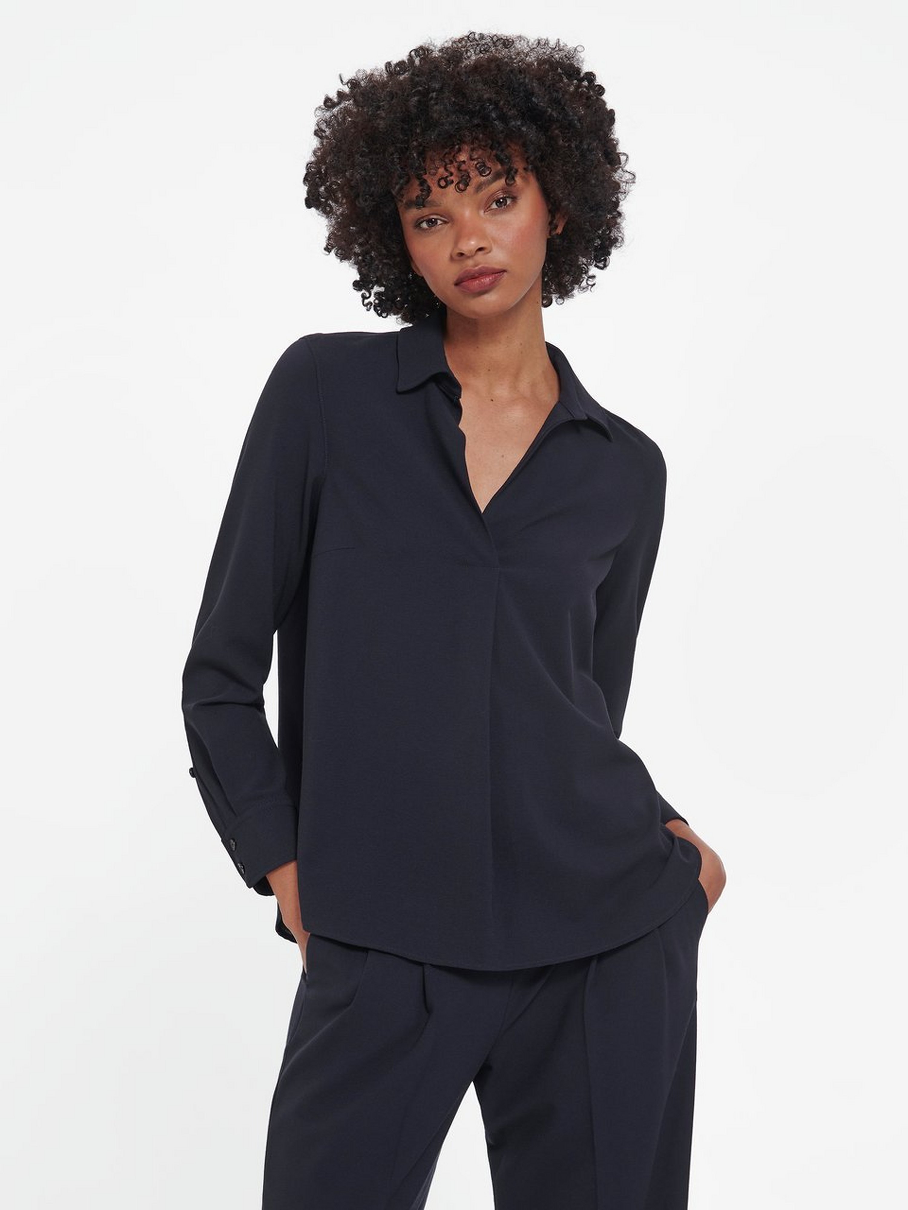 Bluse mit Hemdkragen
