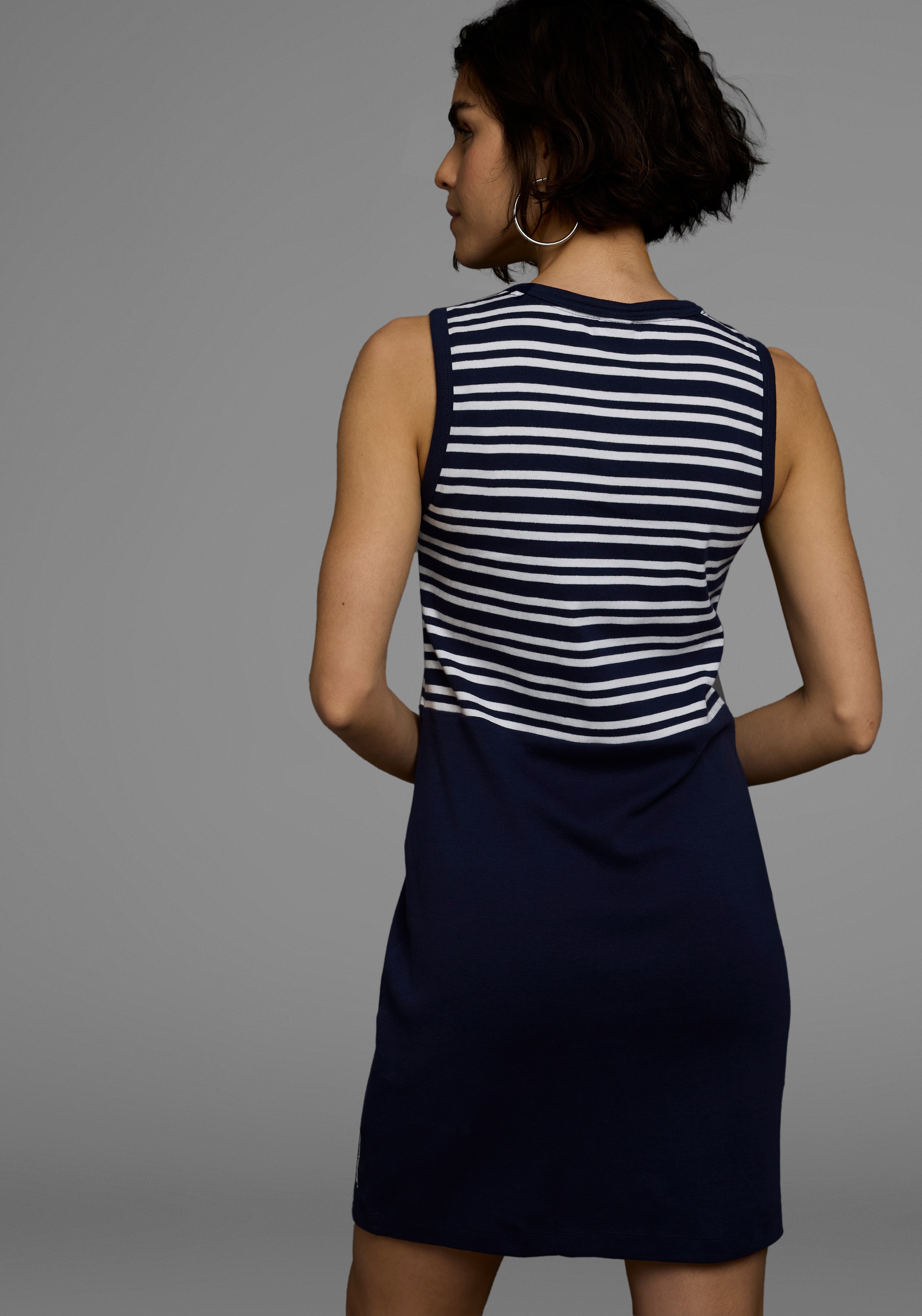 KangaROOS Sommerkleid aus Rippware,  Mini-Länge