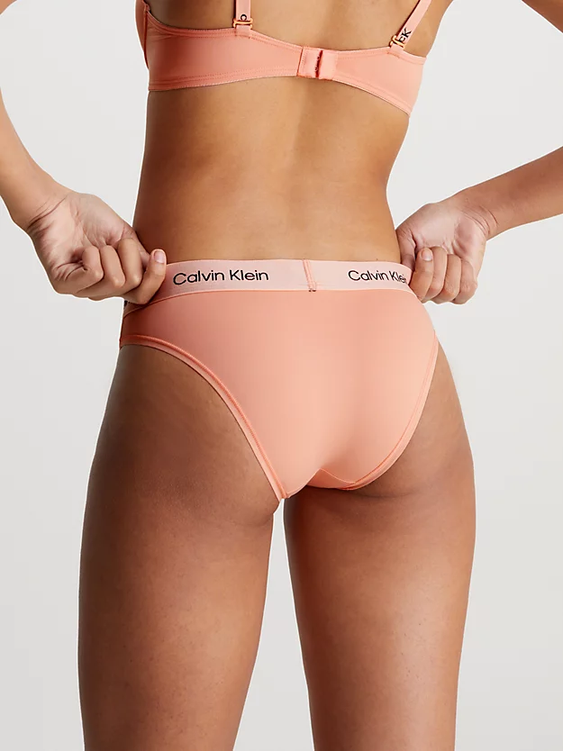 Tanga - CK96