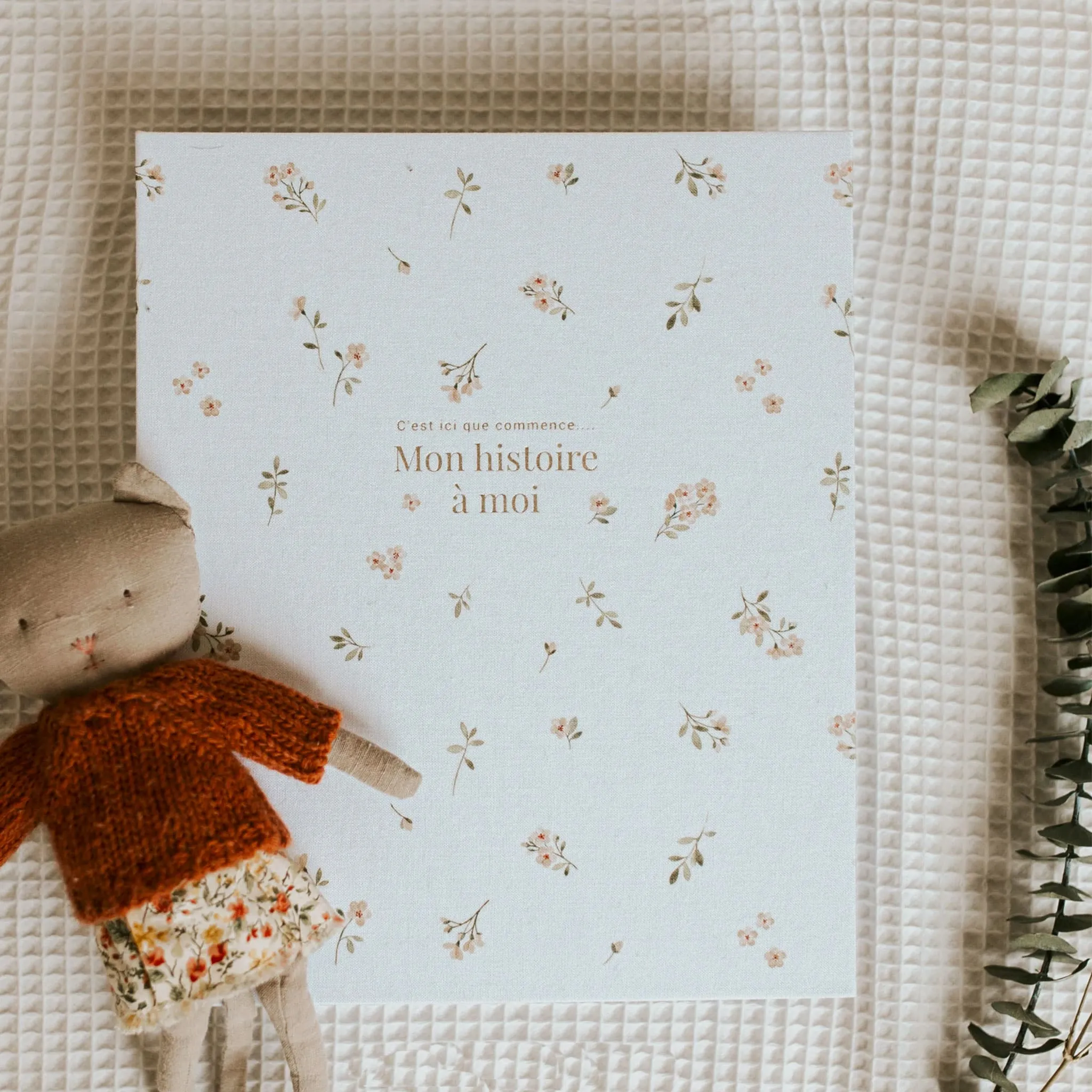 Le Petit Tableau Noir Album de Bébé - Floral Beige