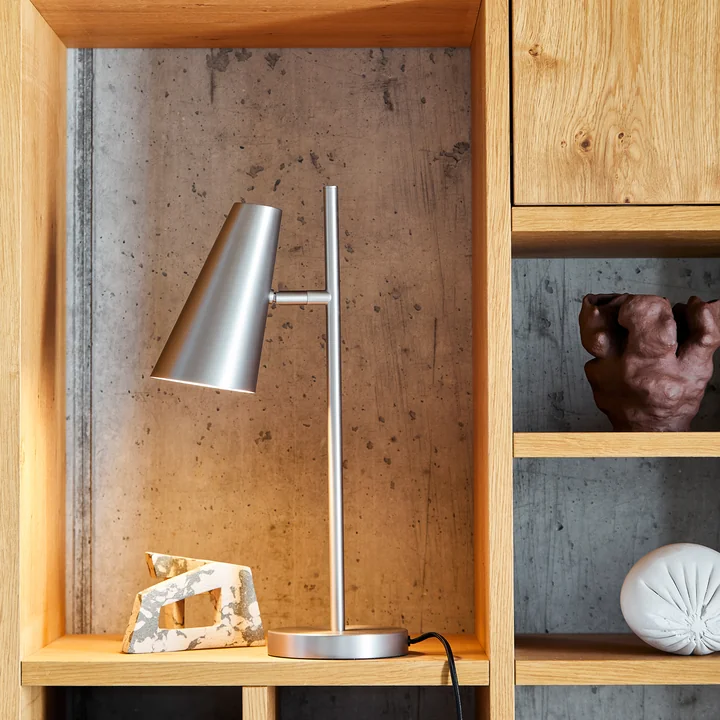Woud - Cono Tischleuchte, satin plated metal
