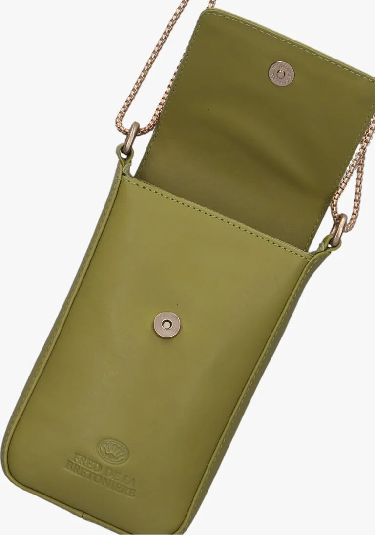 FRED DE LA BRETONIERE groene fred de la bretoniere schoudertas 0438 phone purse s