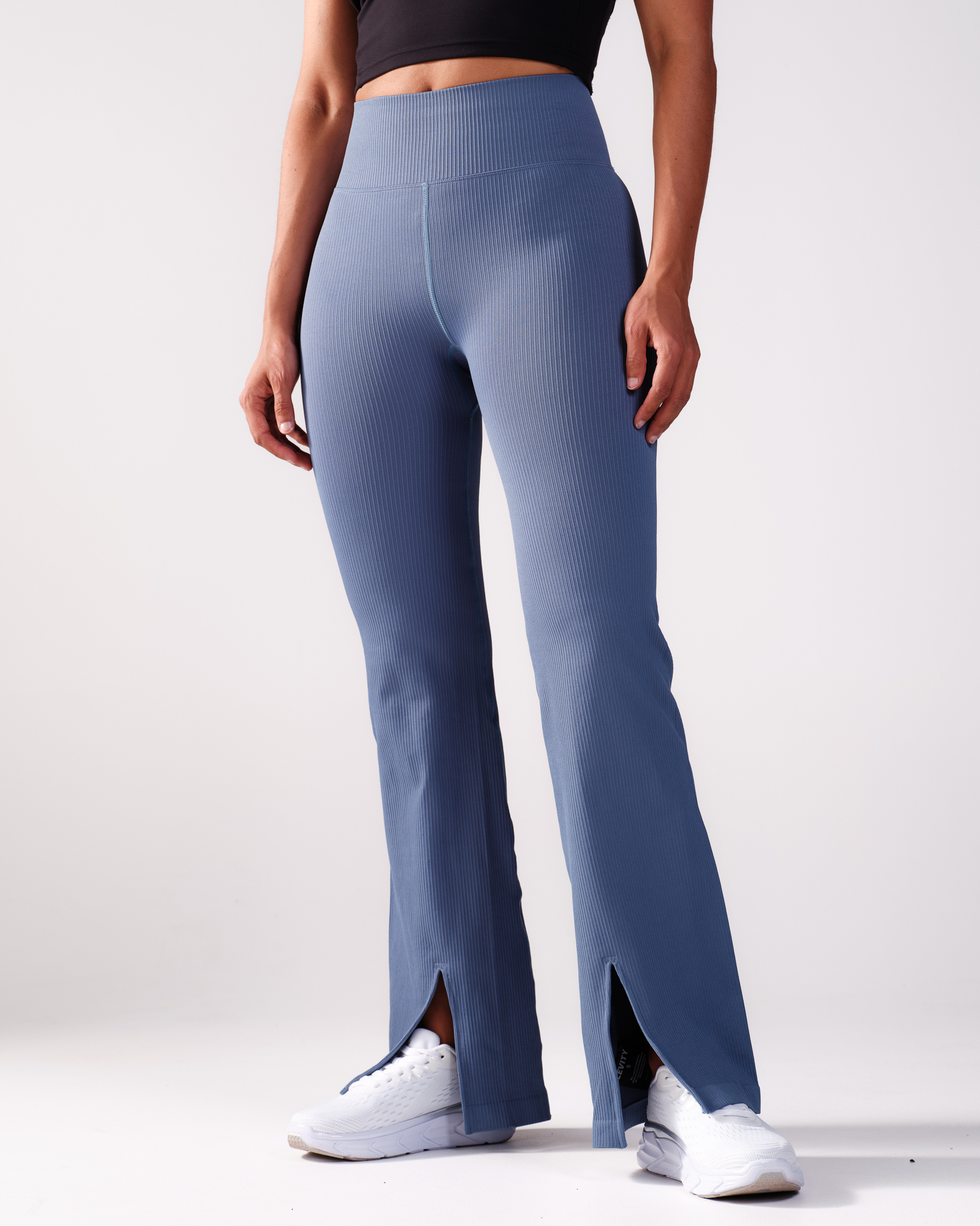 LEVITY Rib Flare Slit Tights Blue