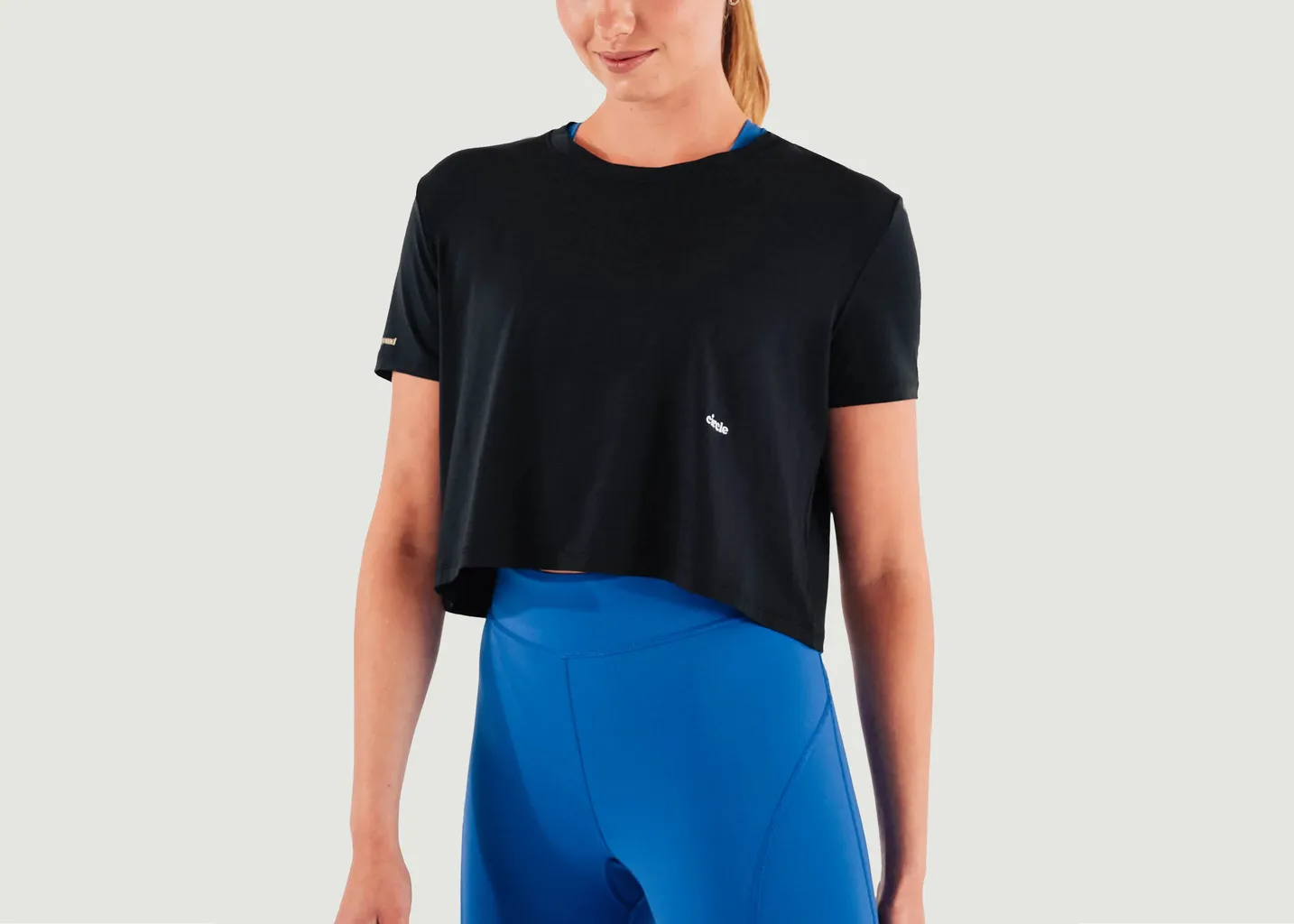 Crop-top sport Smooth Operator Circle Sportswear