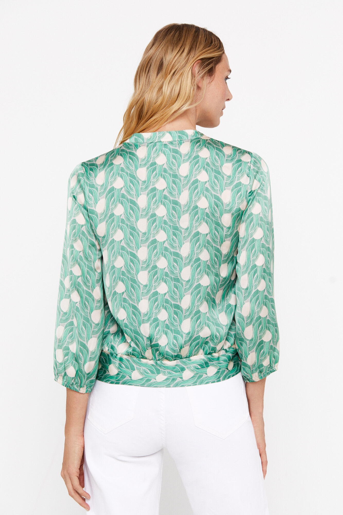 Blusa estampada sustentável