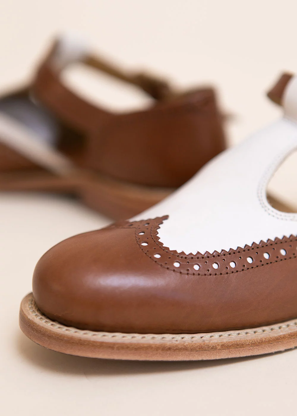 SANDALES JELLY BI COLOR MARRON ET BLANC