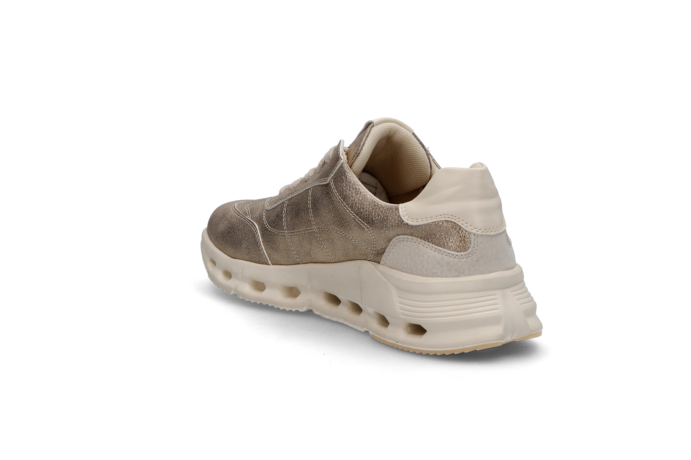 Sporty sneakers på trendy såle