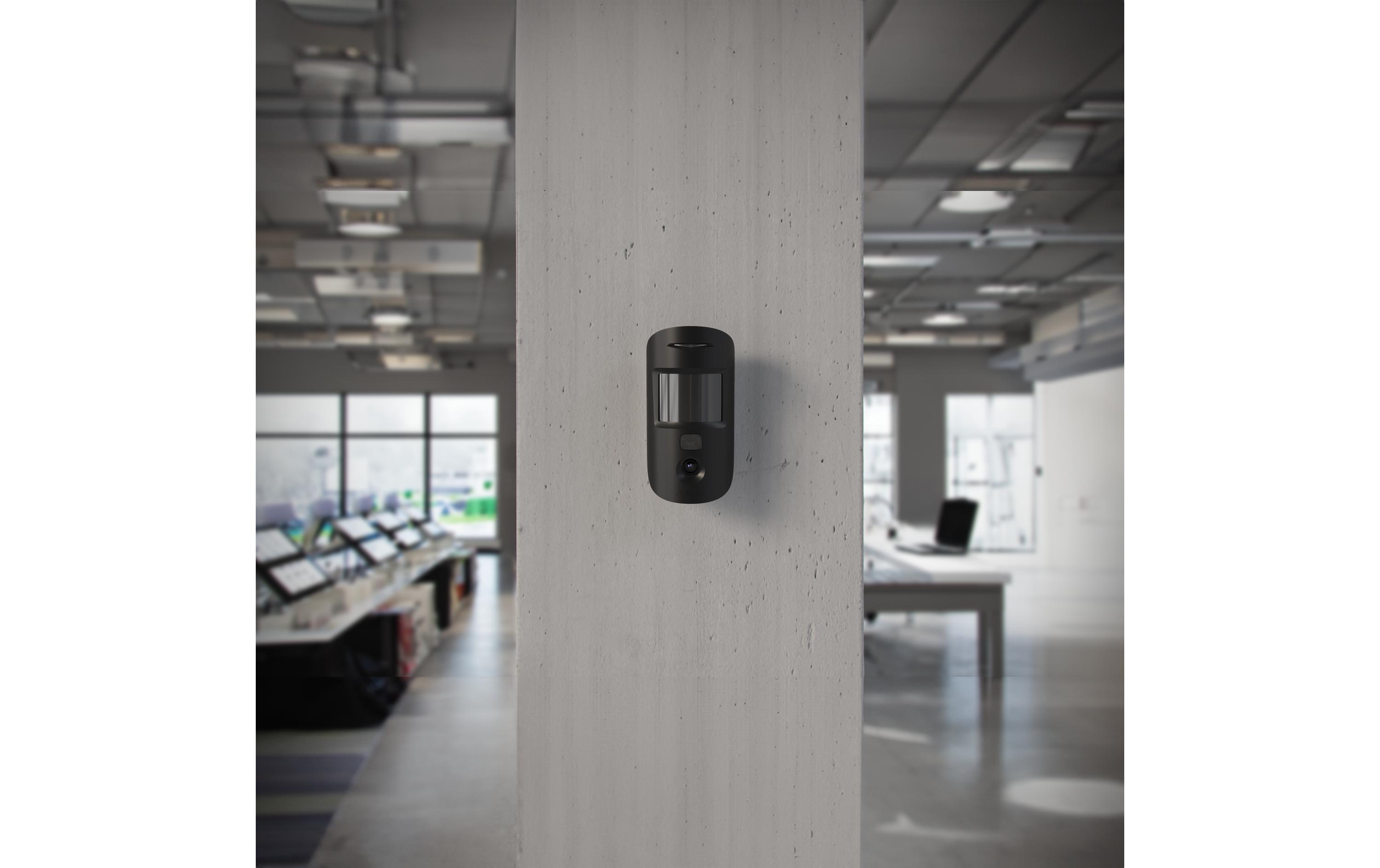 Baseline MotionCam Jeweller Schwarz<br>Kabelloser IR-Bewegungsmelder mit Funktion «Foto nach Alarm»