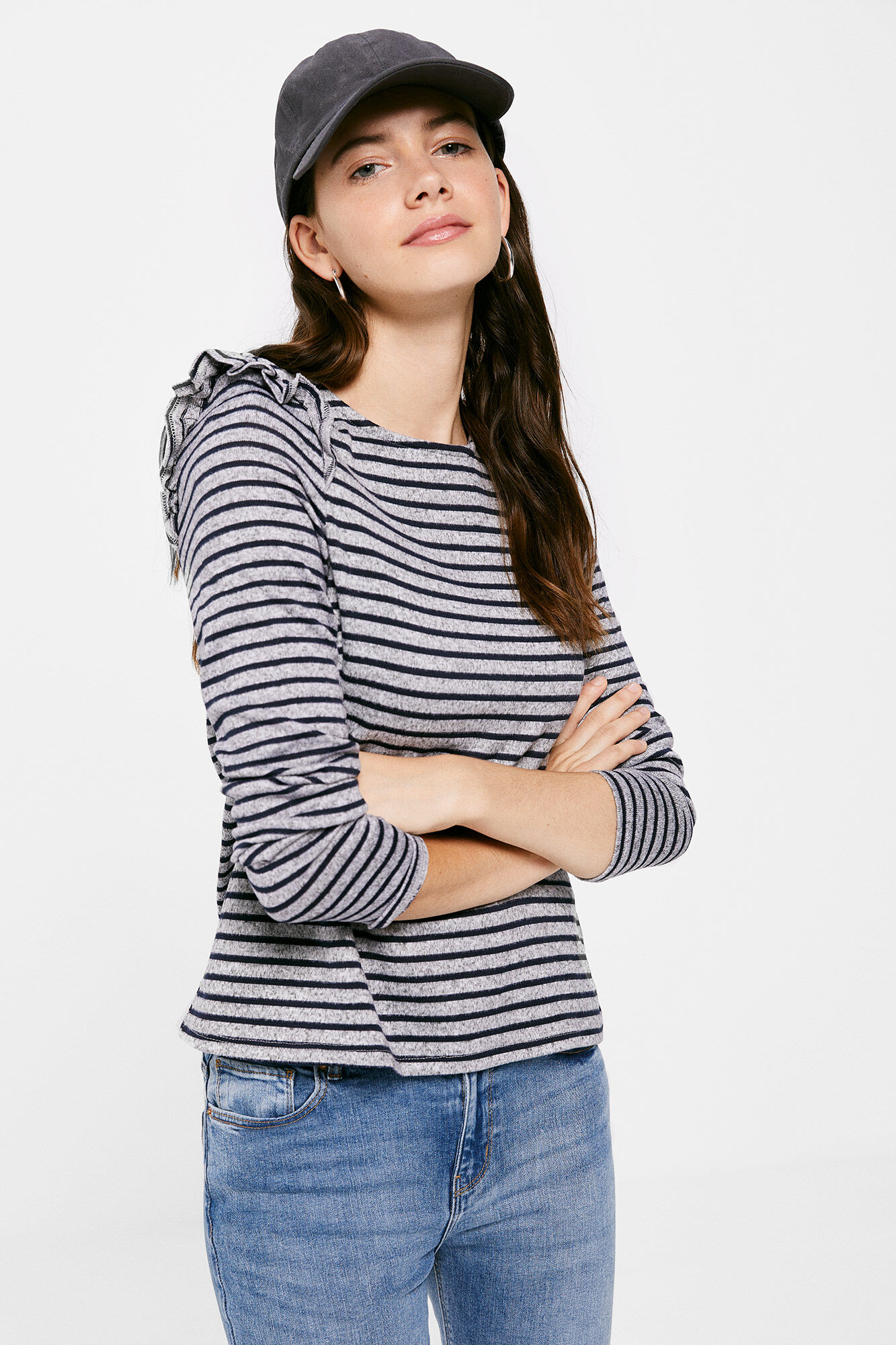 Camiseta listrada com babados nos ombros - azul marinho