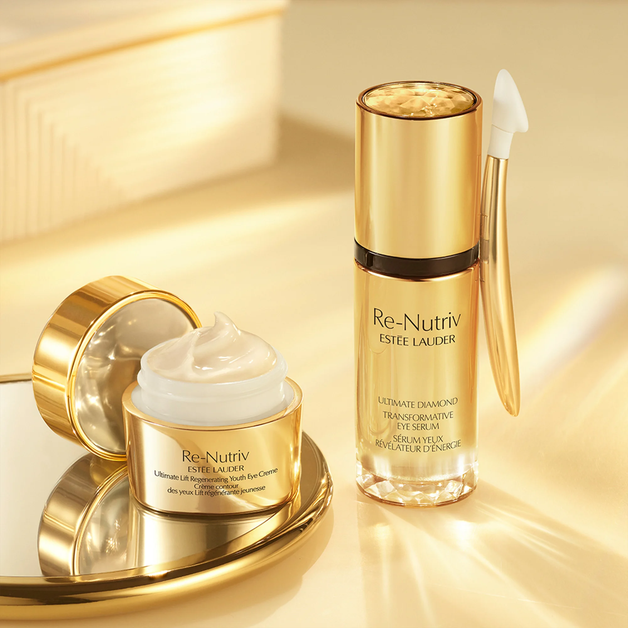 Re-Nutriv Lift Régénérante Jeunesse Crème Contour des Yeux Riche |