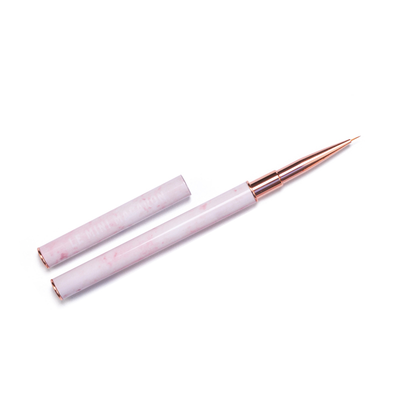 Le Petit Detailed Liner Brush
