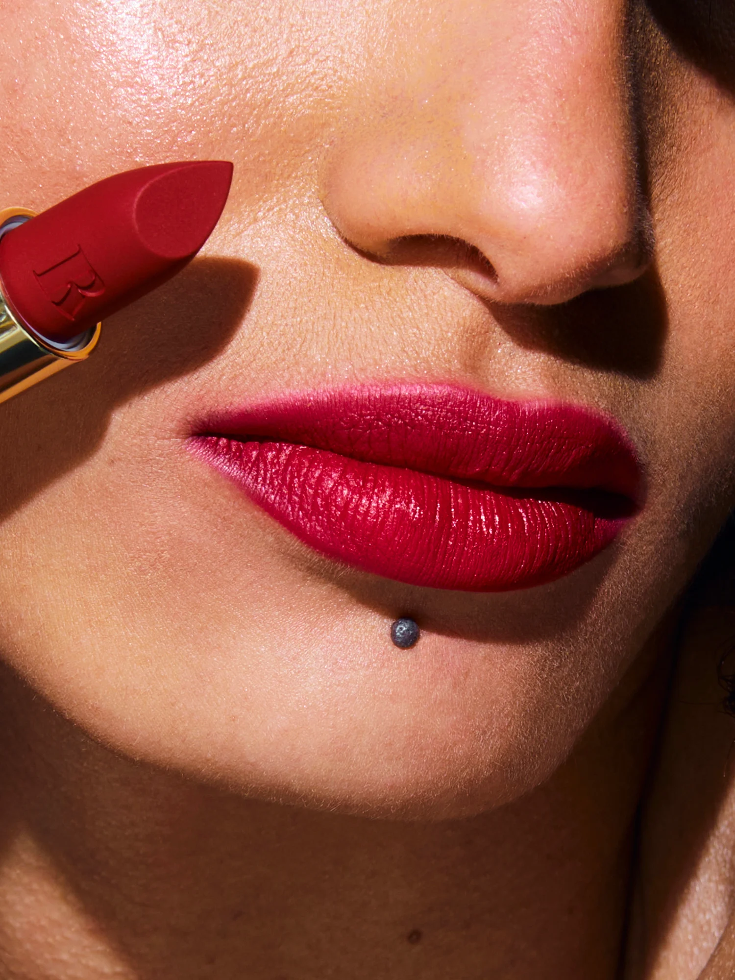 Le Rouge |- Camille