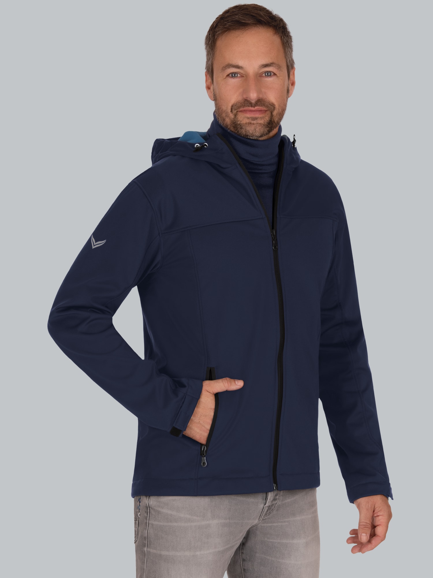 Klassische Softshell–Kapuzenjacke Navy