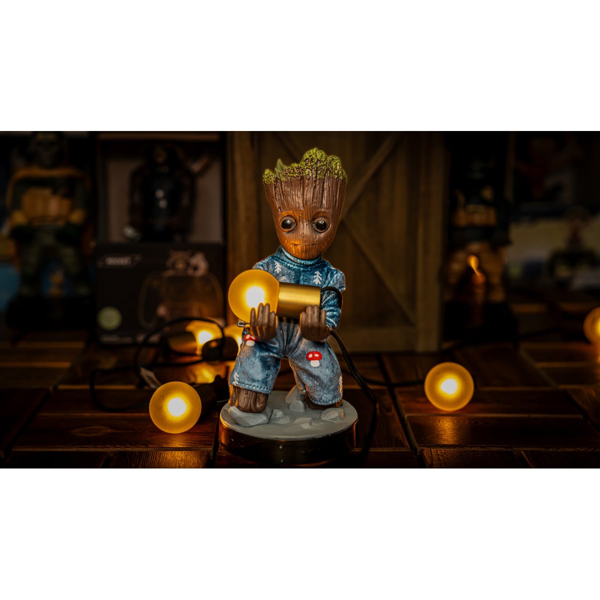 Cable Guys holder for telefon/kontroller figur (Toddler Groot)
