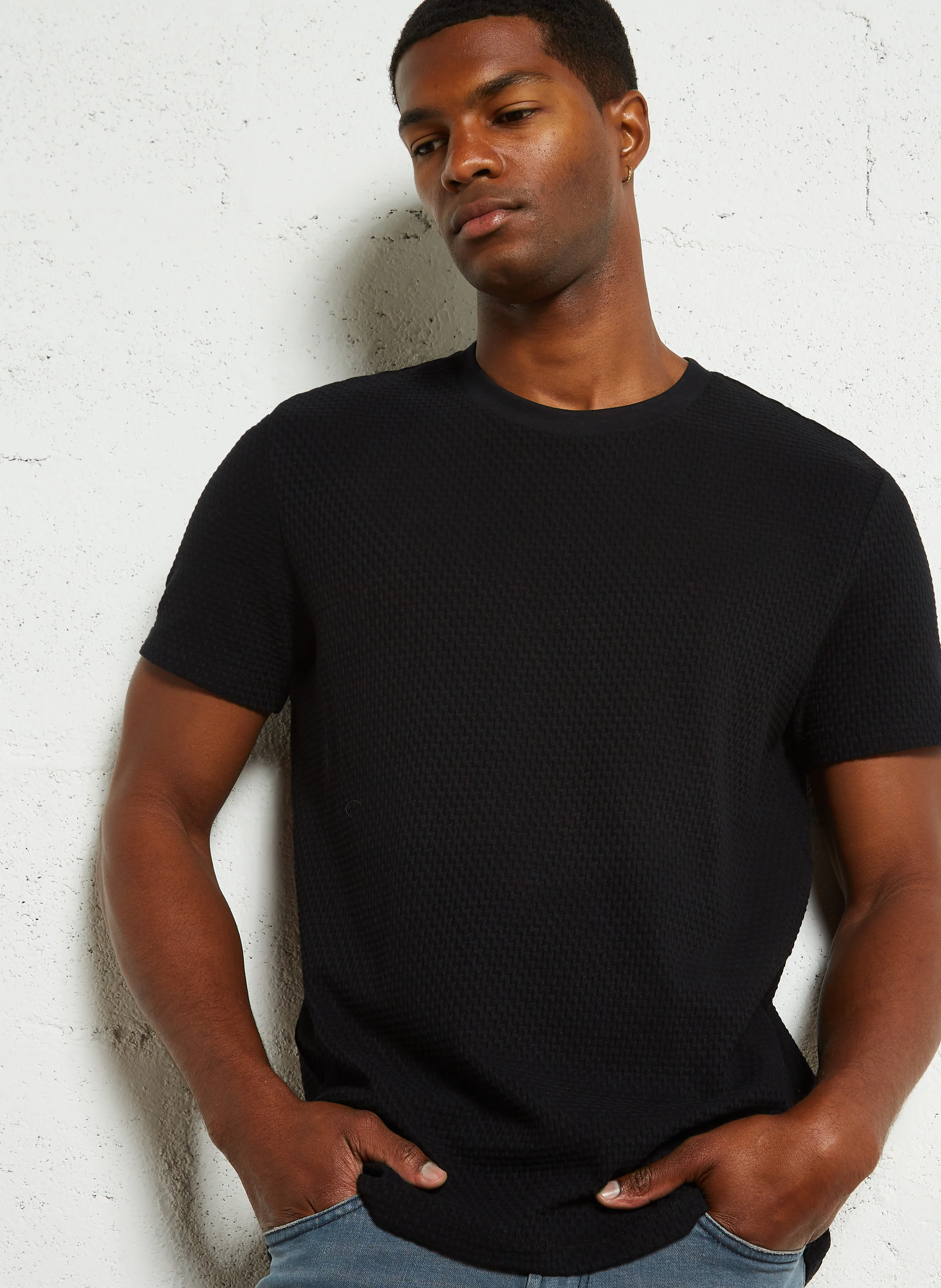Tee-shirt droit col rond en coton | Noir